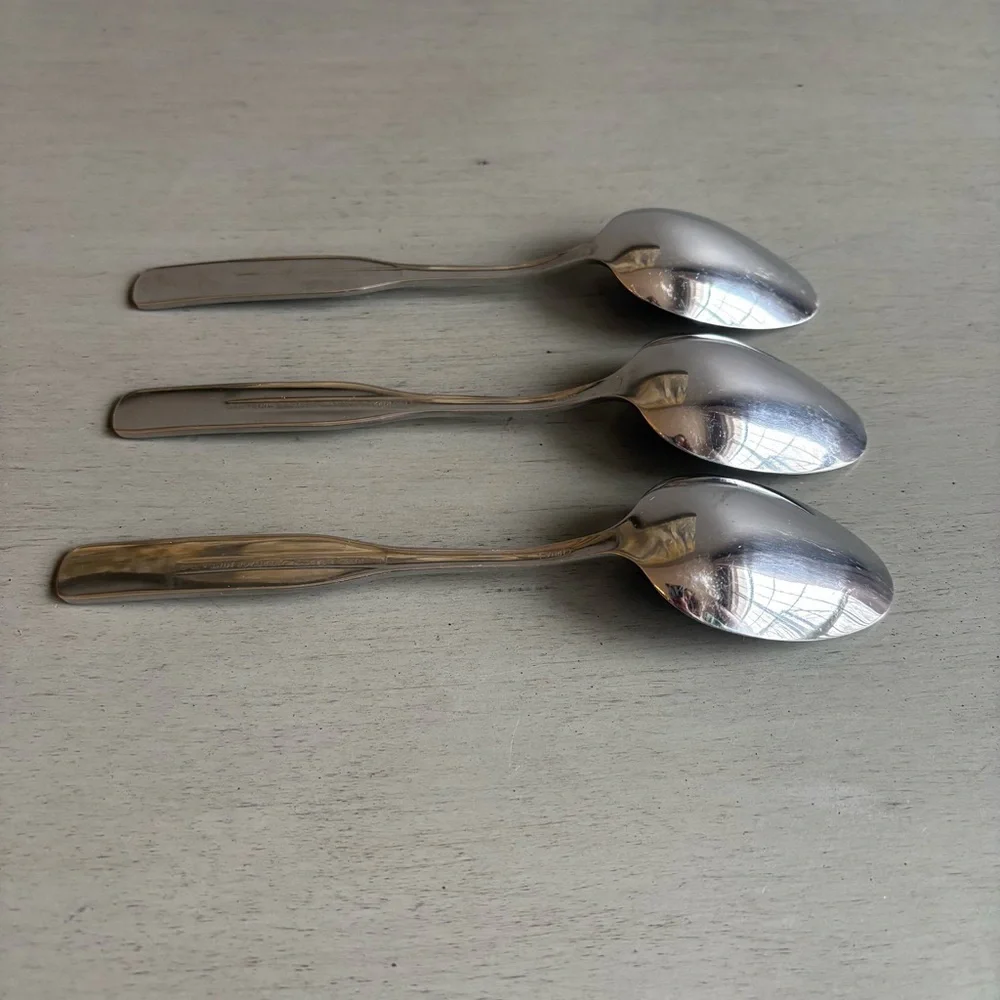 Reed & Barton HERITAGE MINT Stainless Flatware Silverware Spoon - Lot of 3